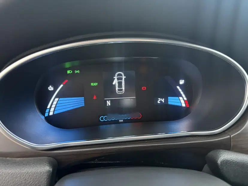 Used JAC Group iEVA50 2018 Luxury Model — миниатюра 34