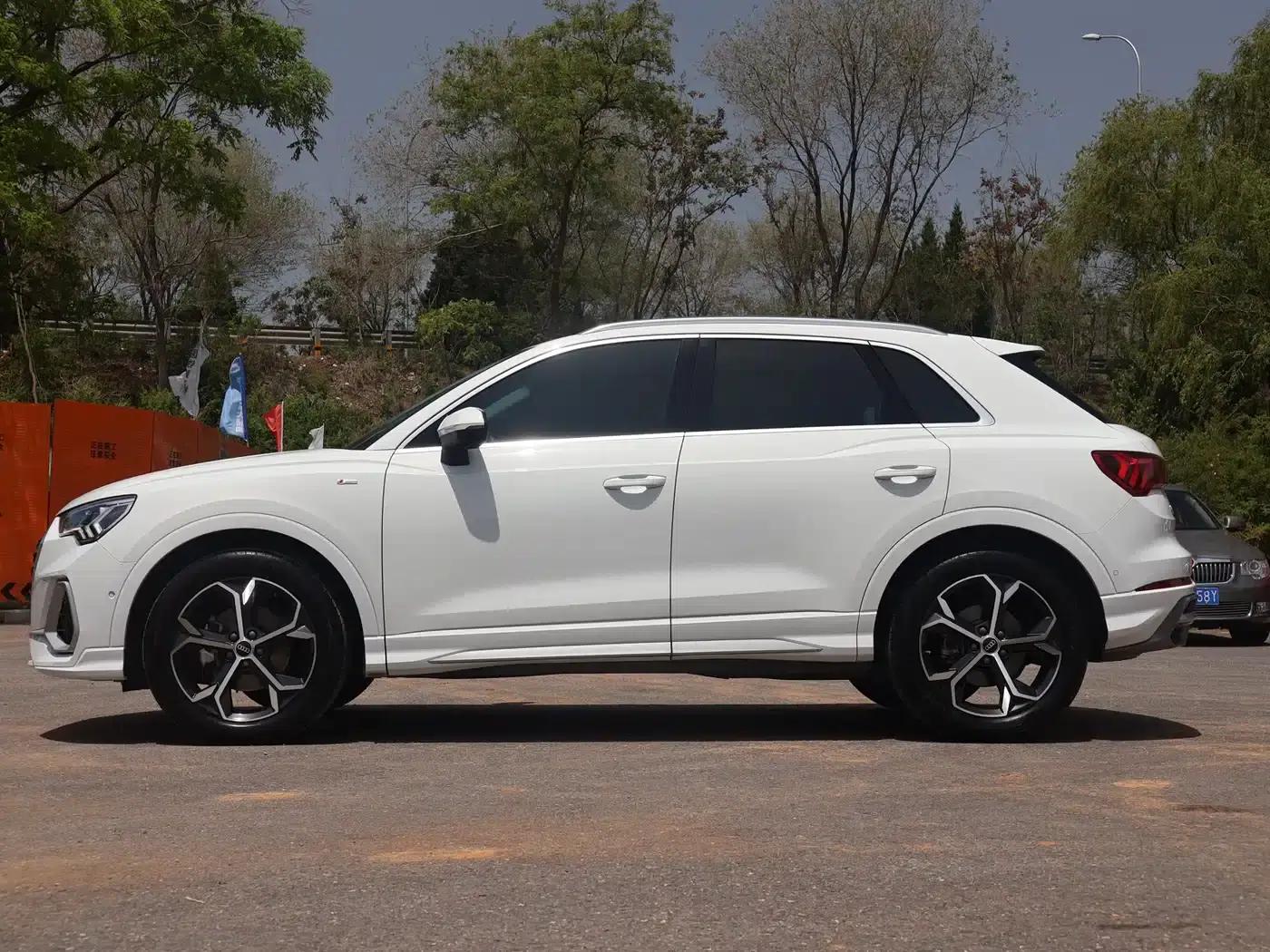 Audi Q3 2022 35 TFSI Progressive Dynamic — миниатюра 4