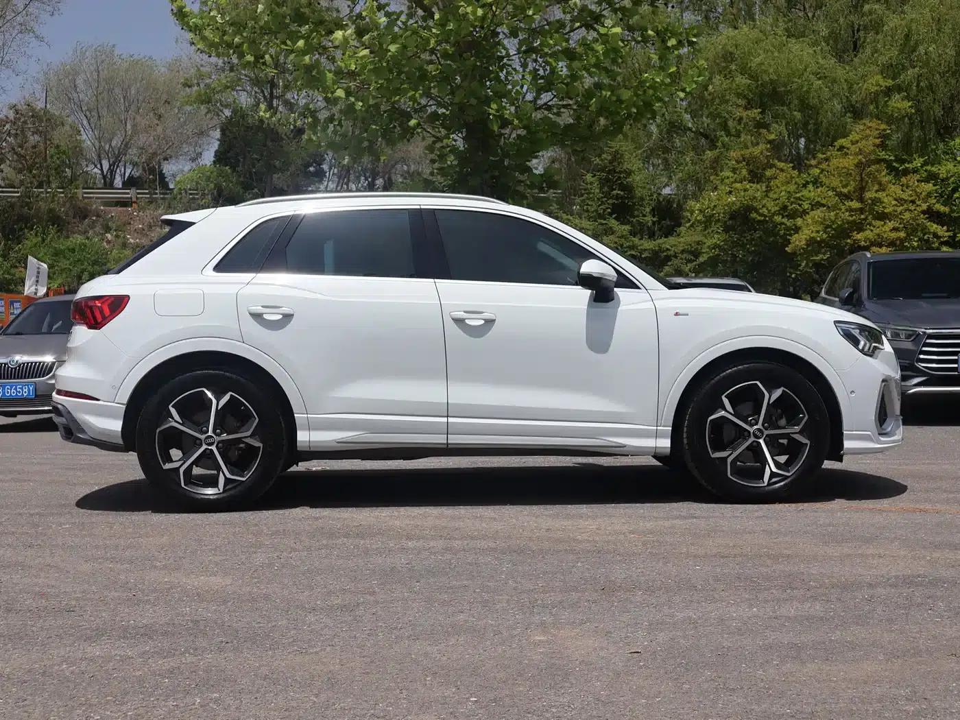 Audi Q3 2022 35 TFSI Progressive Dynamic — миниатюра 8