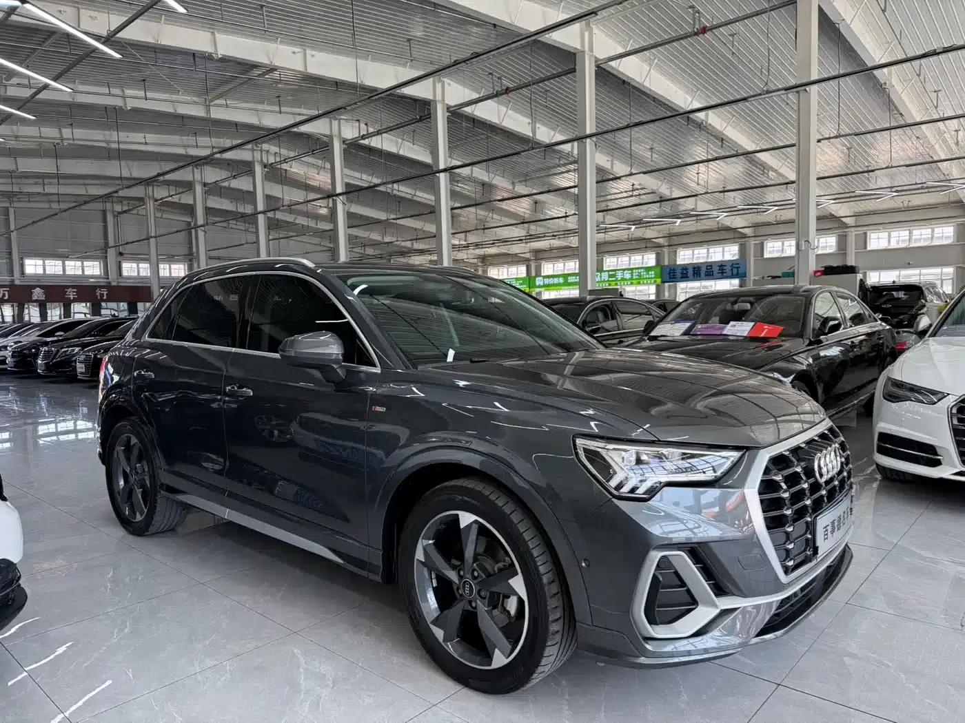 Audi Q3 2022 35 TFSI Fashion Dynamic Edition — миниатюра 3