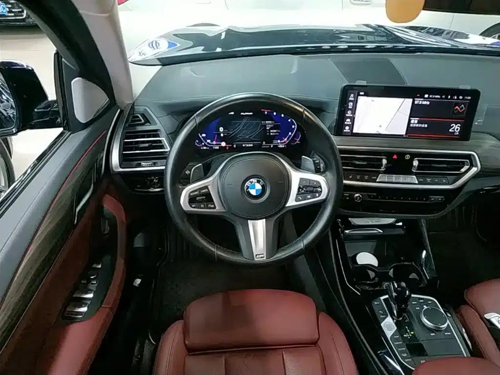 BMW X3 2022 xDrive30i Leading Edition M Sport Package — миниатюра 11