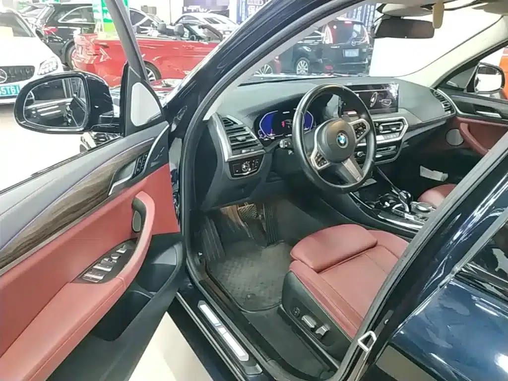 BMW X3 2022 xDrive30i Leading Edition M Sport Package — миниатюра 16