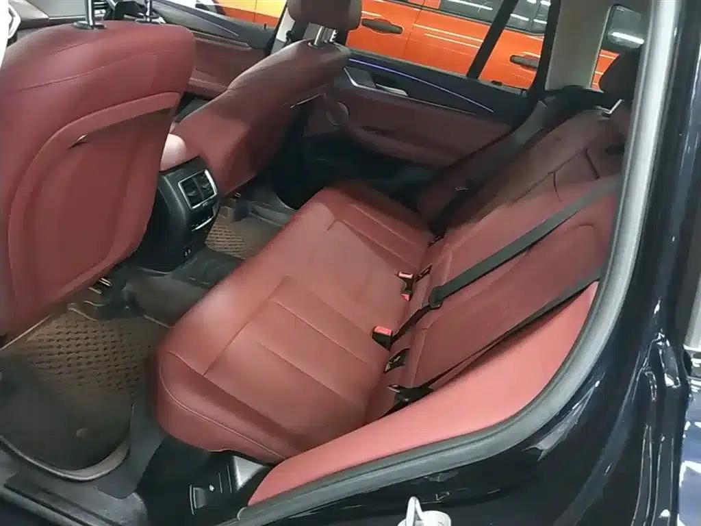 BMW X3 2022 xDrive30i Leading Edition M Sport Package — миниатюра 17
