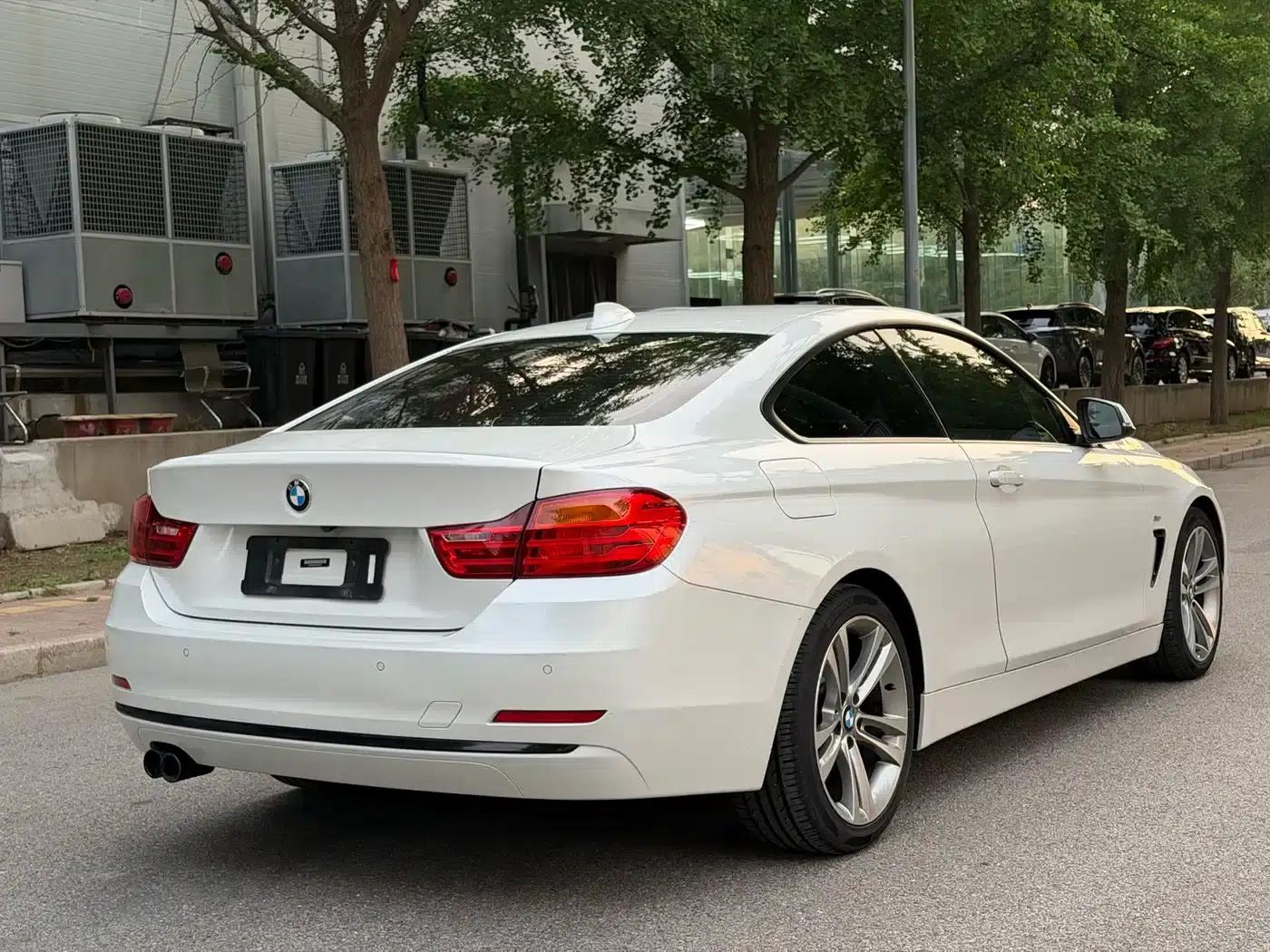 2016 BMW 4 Series 420i Design Package — миниатюра 7