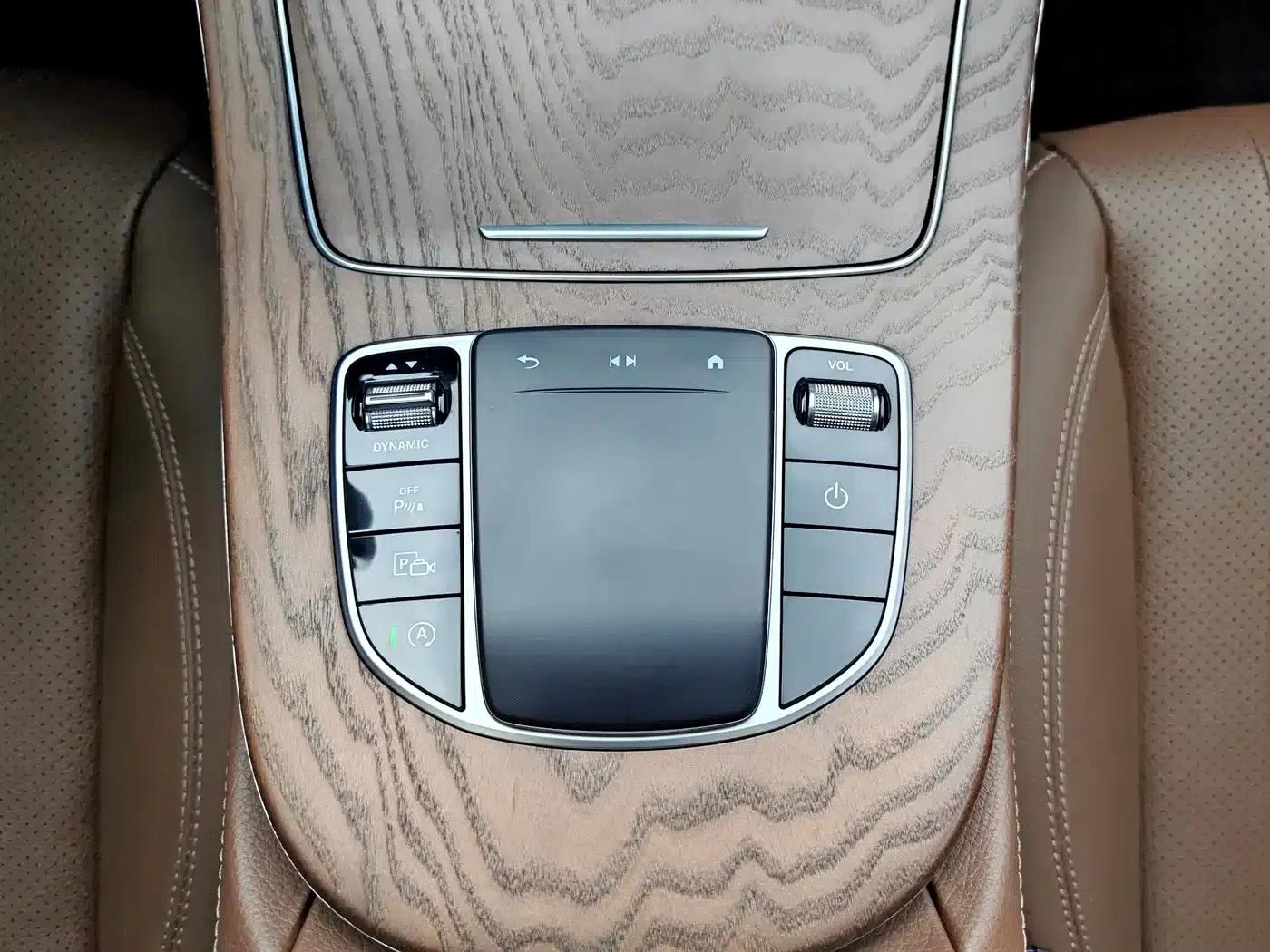 Mercedes-Benz E-Class 2021 Facelift E 300 L Fashion Model — миниатюра 11