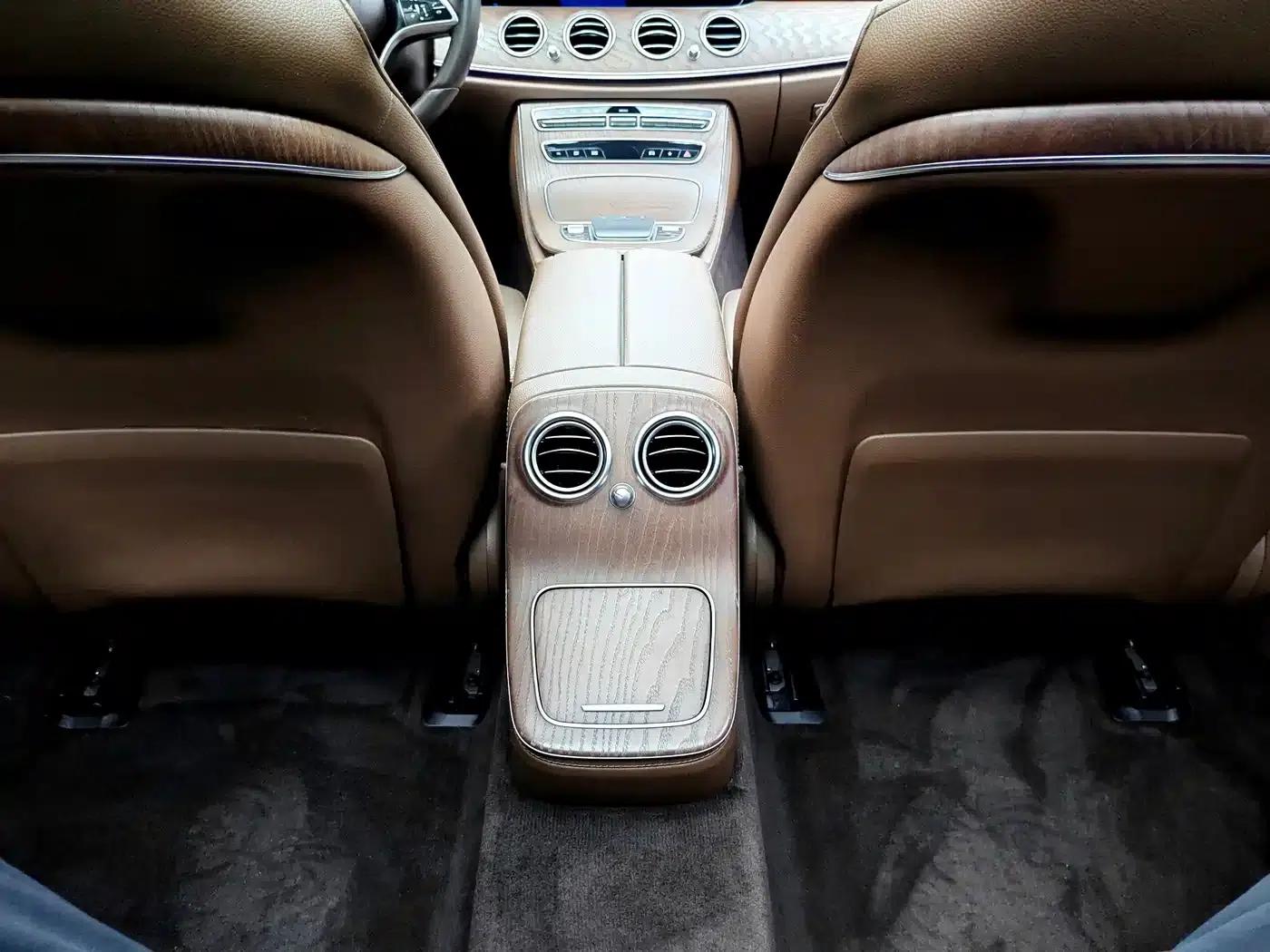Mercedes-Benz E-Class 2021 Facelift E 300 L Fashion Model — миниатюра 12