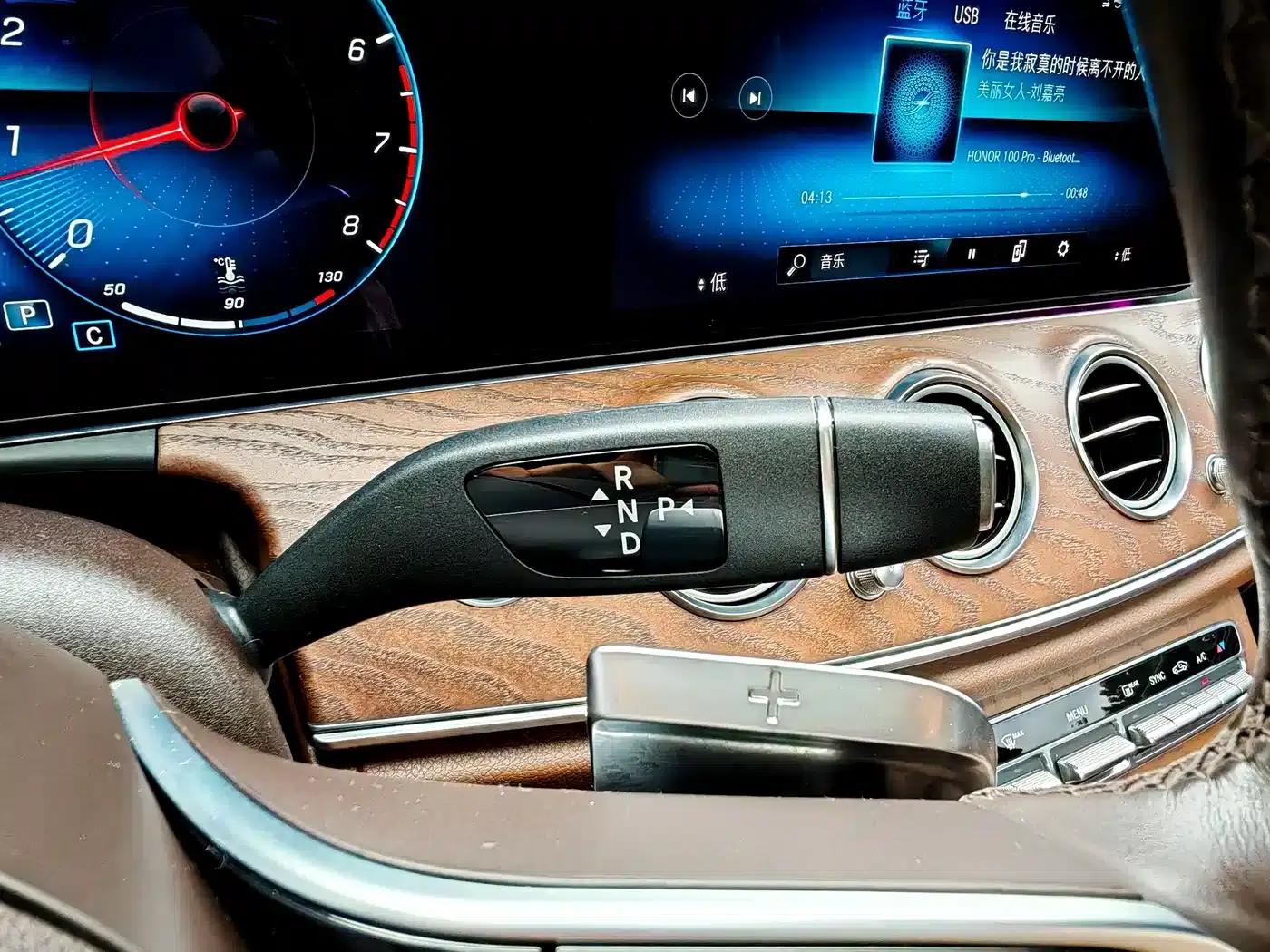 Mercedes-Benz E-Class 2021 Facelift E 300 L Fashion Model — миниатюра 14