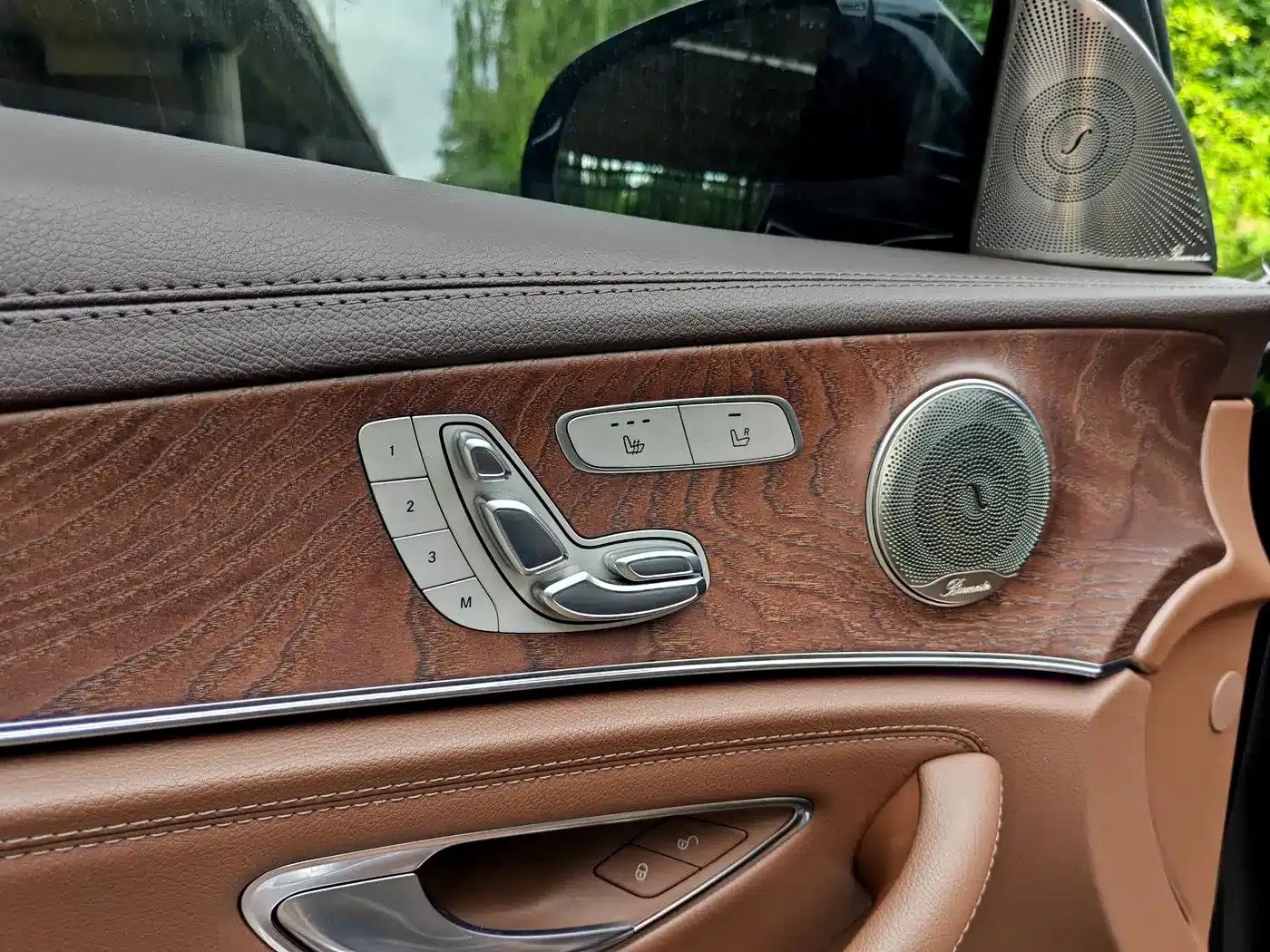 Mercedes-Benz E-Class 2021 Facelift E 300 L Fashion Model — миниатюра 15