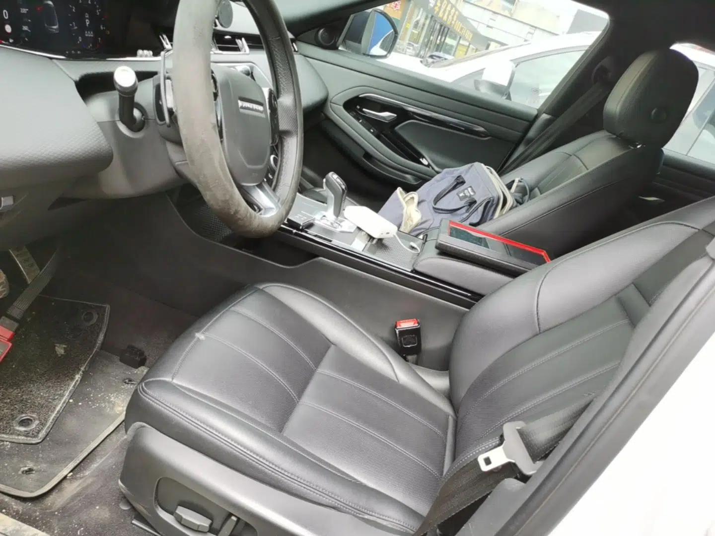 Used Land Rover Range Evoque 2020 249 PS R-DYNAMIC S Sport Edition — миниатюра 17