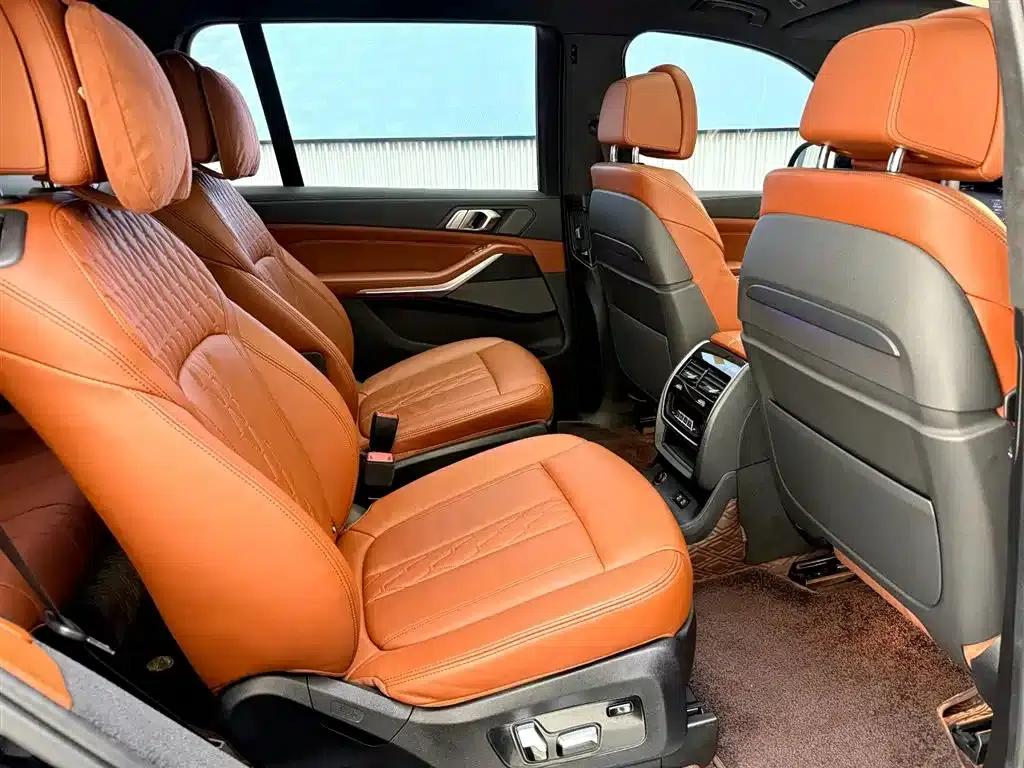 BMW X7 2022 xDrive40i M Sport Package — миниатюра 25