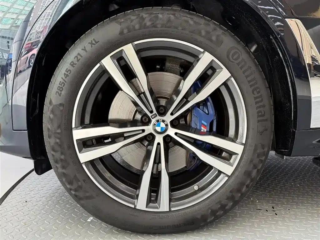 BMW X7 2022 xDrive40i M Sport Package — миниатюра 8
