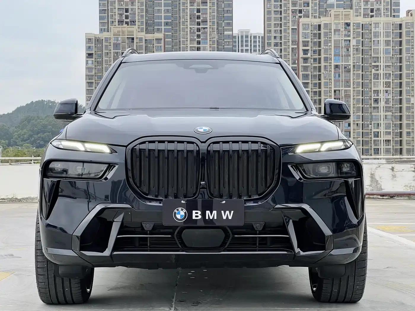 2023 BMW X7 xDrive40i Executive M Sport Package — миниатюра 2