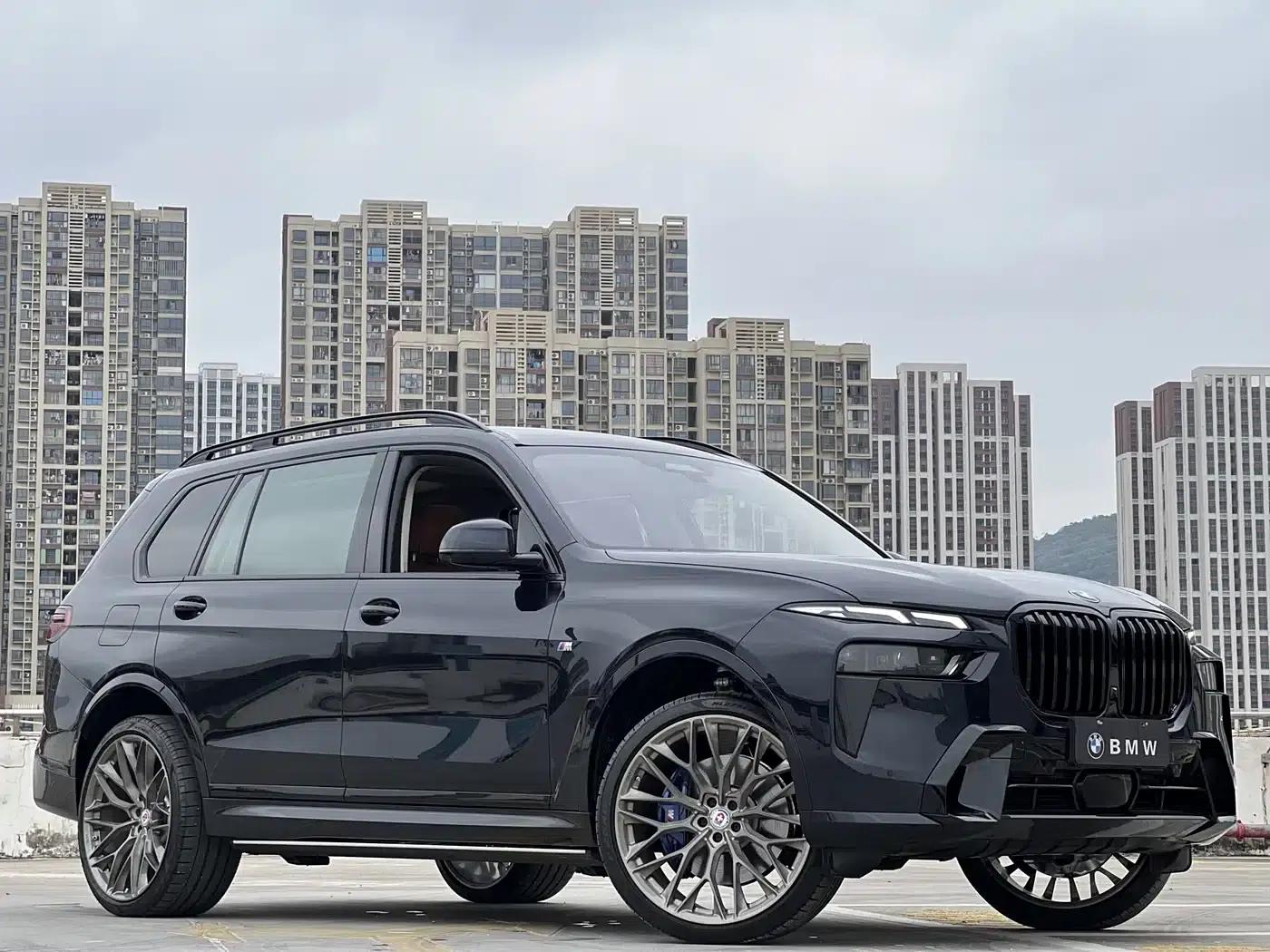 2023 BMW X7 xDrive40i Executive M Sport Package — миниатюра 3