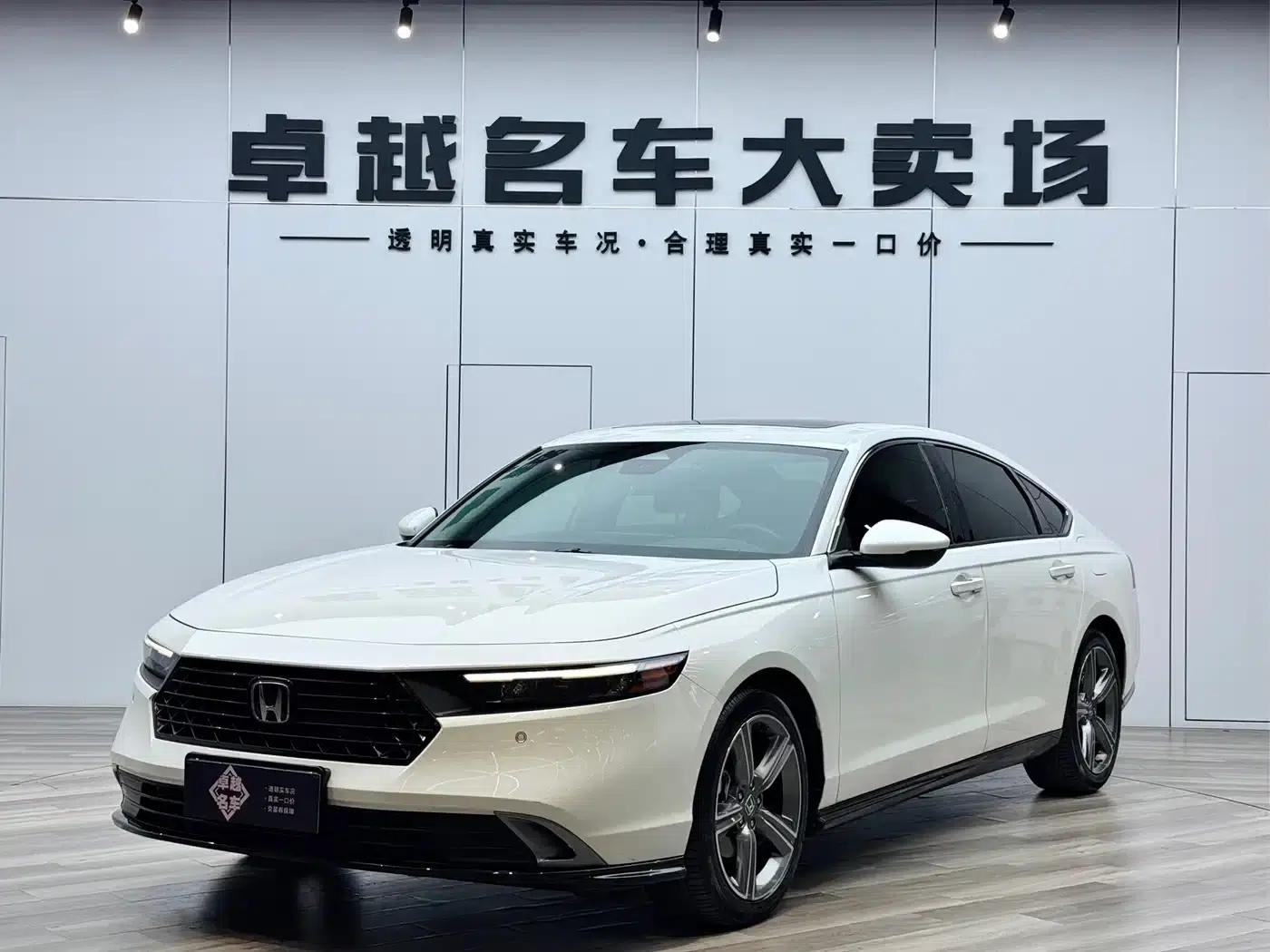 Accord 2023 260TURBO Premium Edition — миниатюра 1