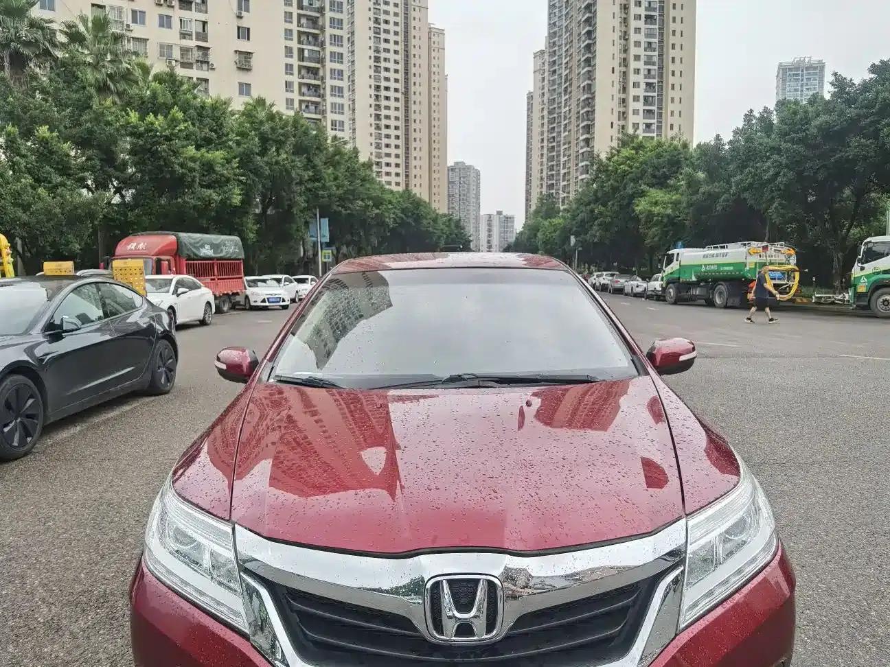Honda Crider 2013 1.8L Automatic Comfort Edition — миниатюра 2