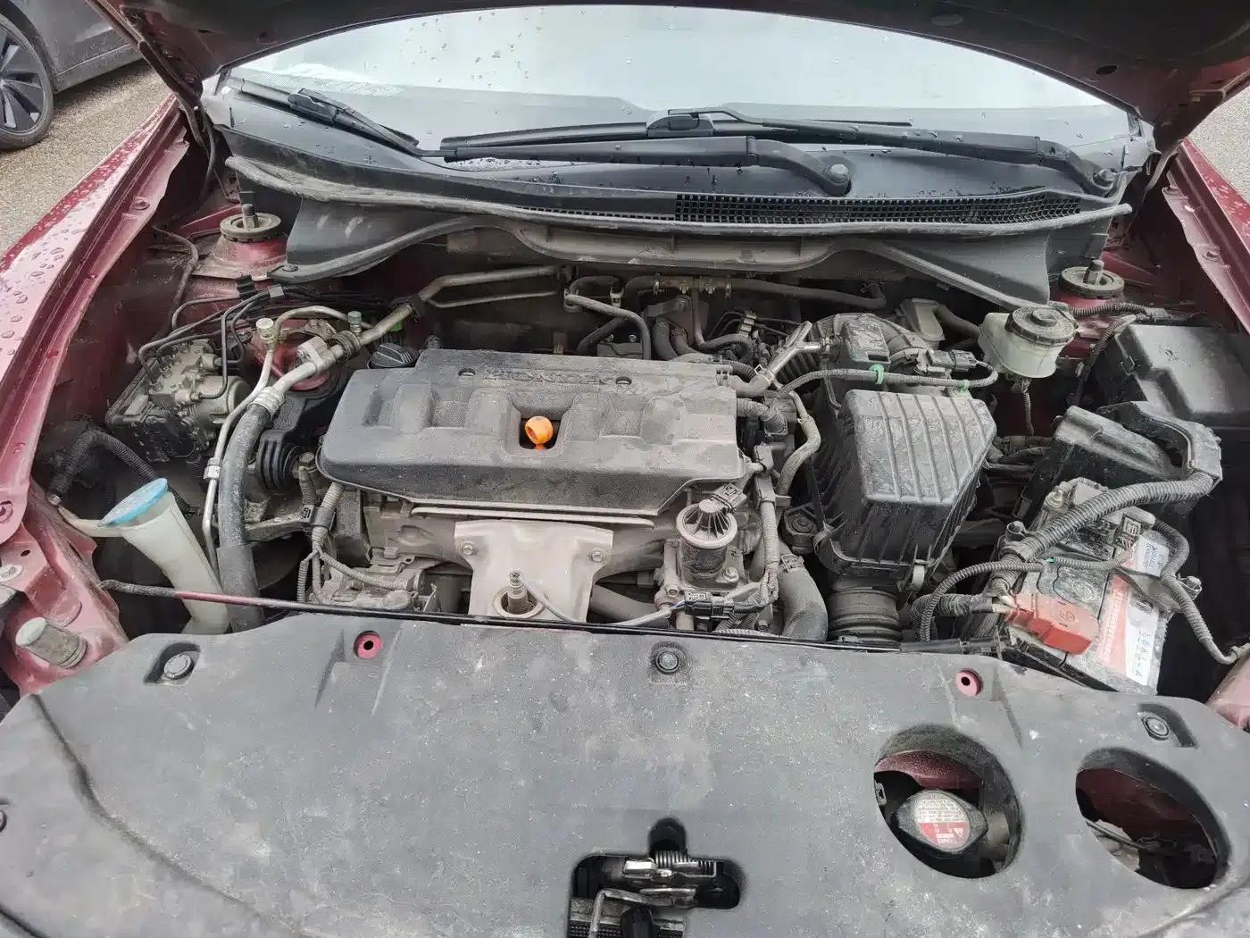 Honda Crider 2013 1.8L Automatic Comfort Edition — миниатюра 19