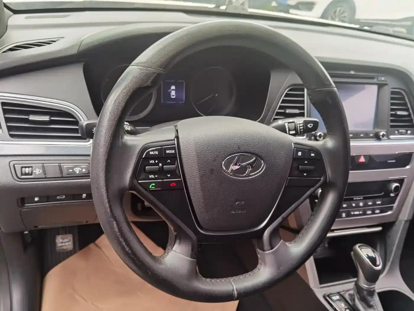 Honda Crider 2013 1.8L Automatic Comfort Edition — миниатюра 23