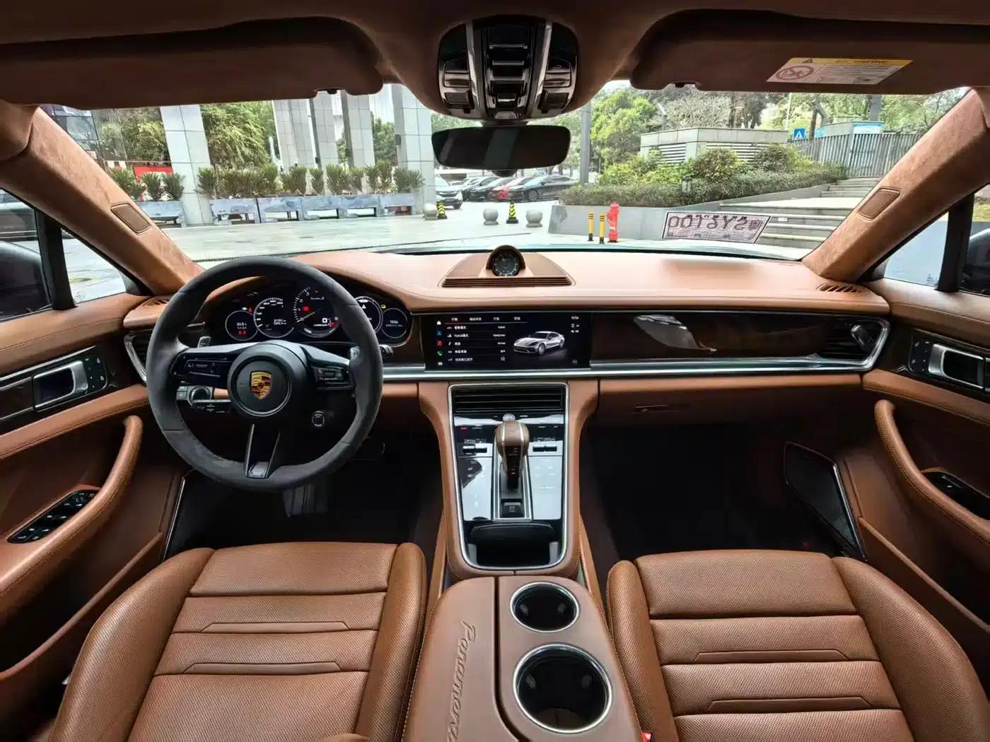 2023 Panamera Turbo S E-Hybrid Executive Long Wheelbase — миниатюра 5