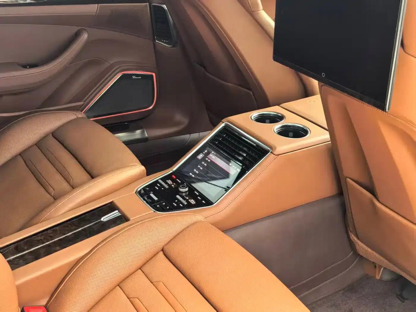 2023 Panamera Turbo S E-Hybrid Executive Long Wheelbase — миниатюра 7