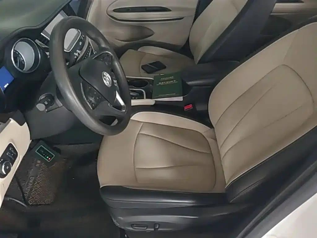 Buick Verano 2018 Sedan 15S Automatic Leading Edition — миниатюра 15