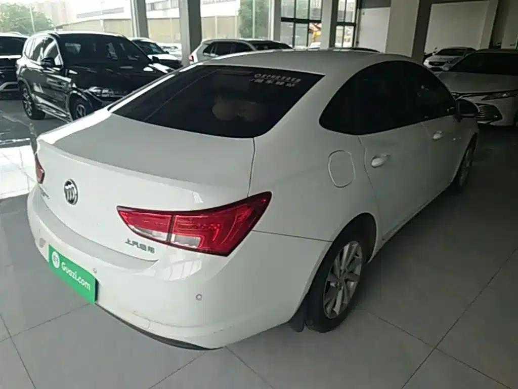Buick Verano 2018 Sedan 15S Automatic Leading Edition — миниатюра 7