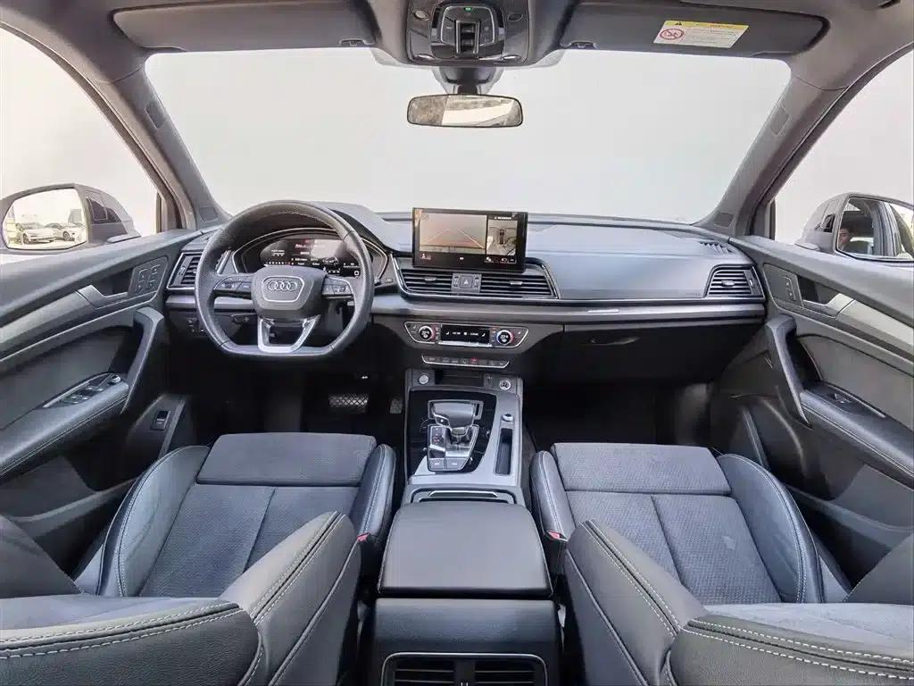 Audi Q5L Sportback 2022 Facelift 45 TFSI Luxury — миниатюра 22