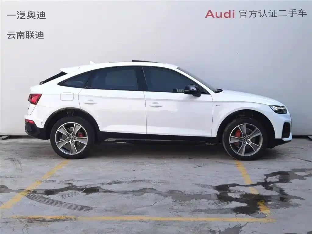 Audi Q5L Sportback 2022 Facelift 45 TFSI Luxury — миниатюра 4