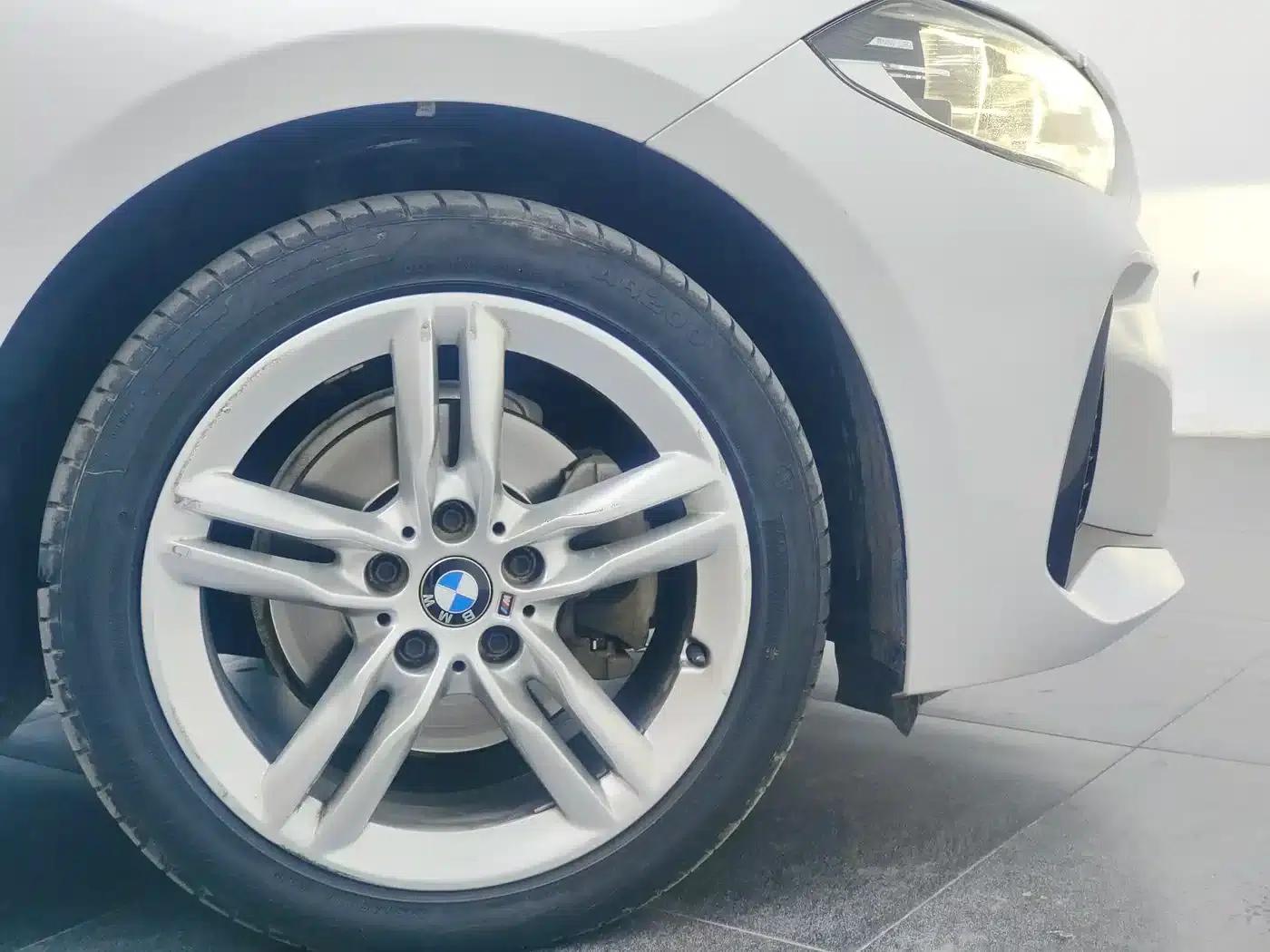 2019 BMW 1 Series 118i M Sport Package — миниатюра 15