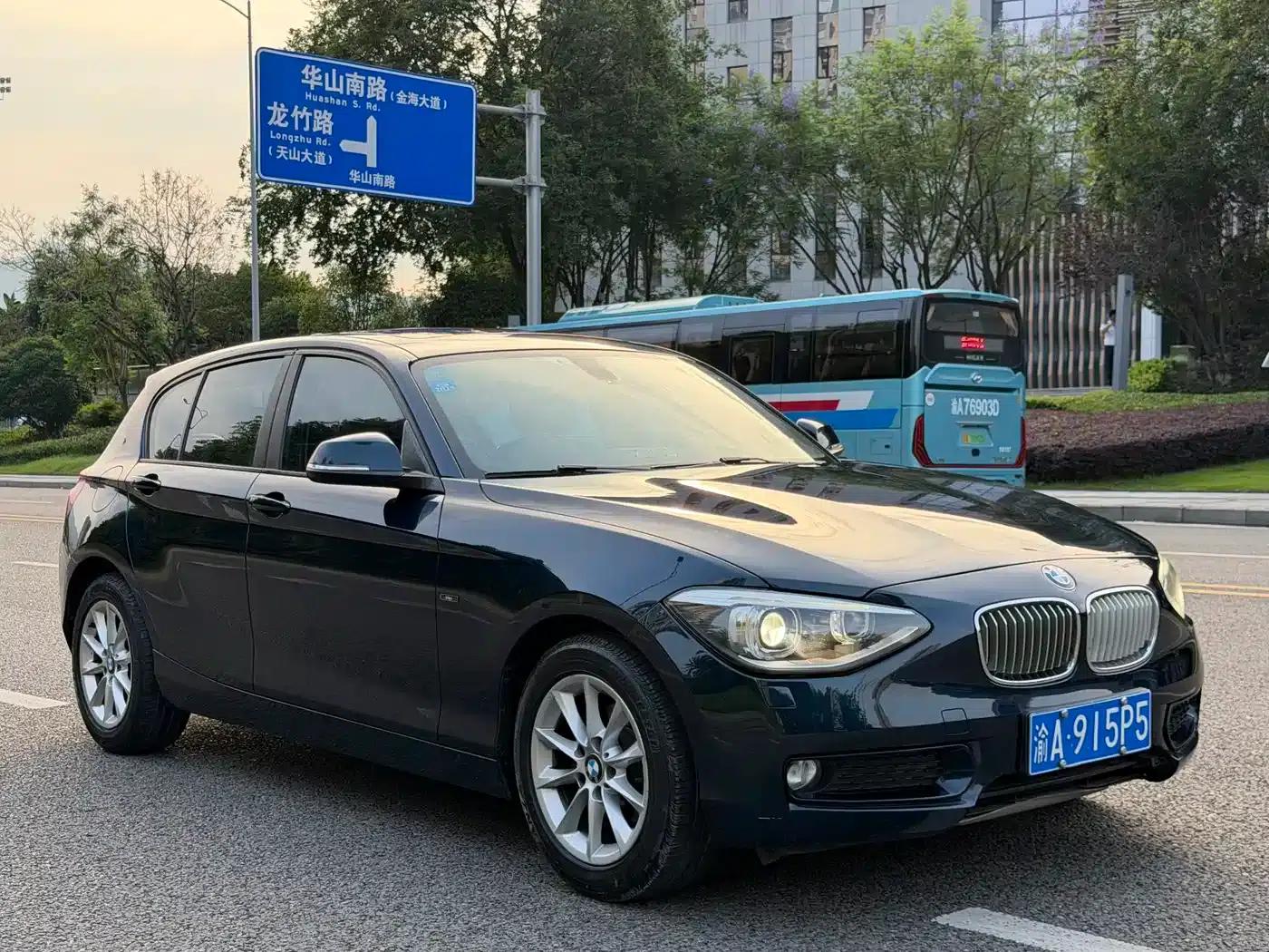 2013 BMW 1 Series (Imported) Facelift 116i Urban Edition — миниатюра 3