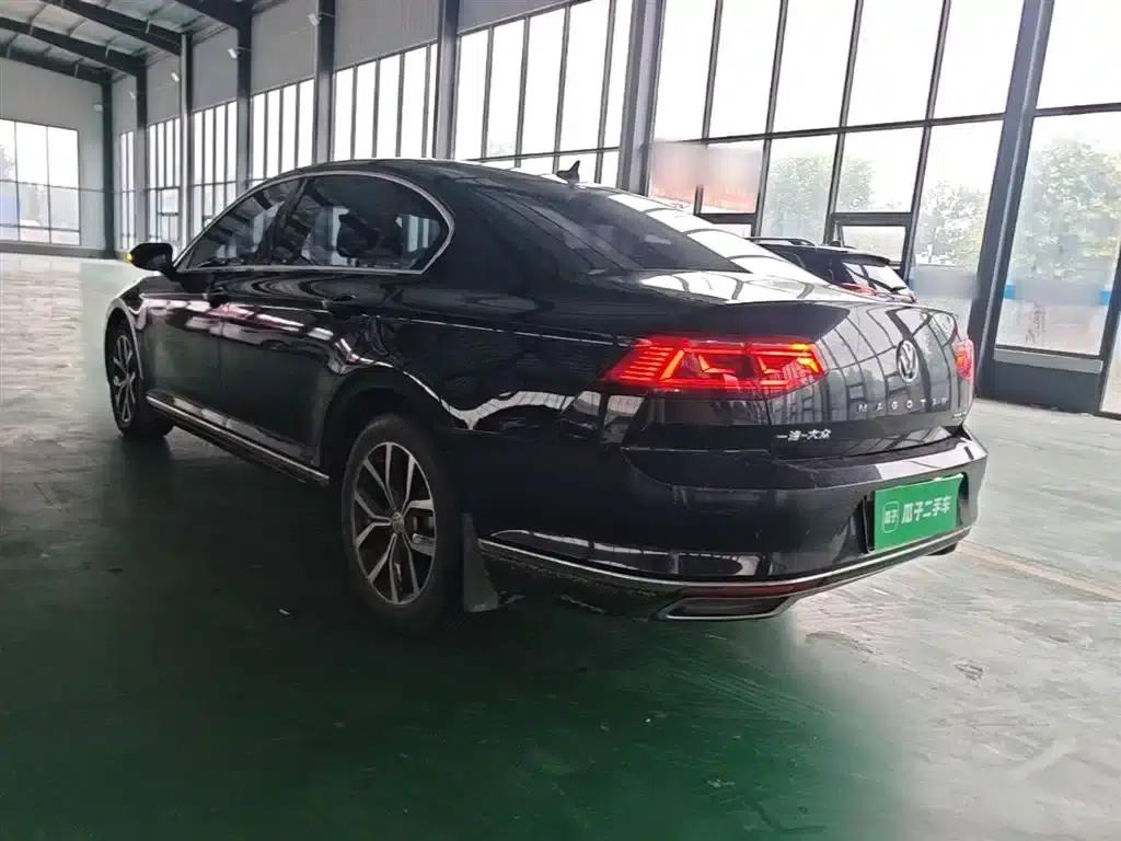 2020 Volkswagen Passat 330TSI DSG Leading Edition — миниатюра 5