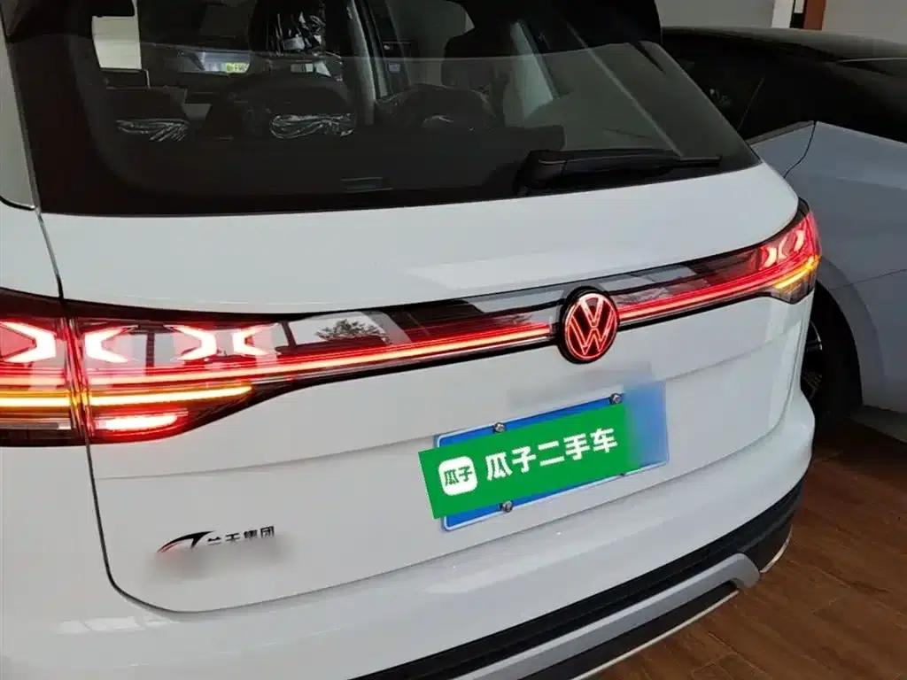 Tayron 2025 Popular Edition 300TSI — миниатюра 6