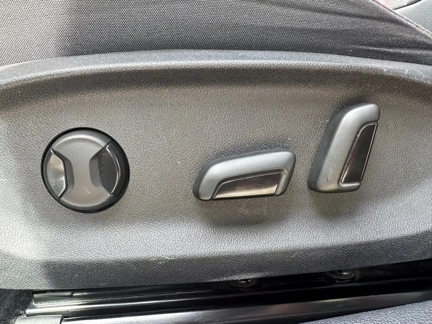 Lamando 2022 Lamando L 280TSI DSG Hot Edition — миниатюра 12