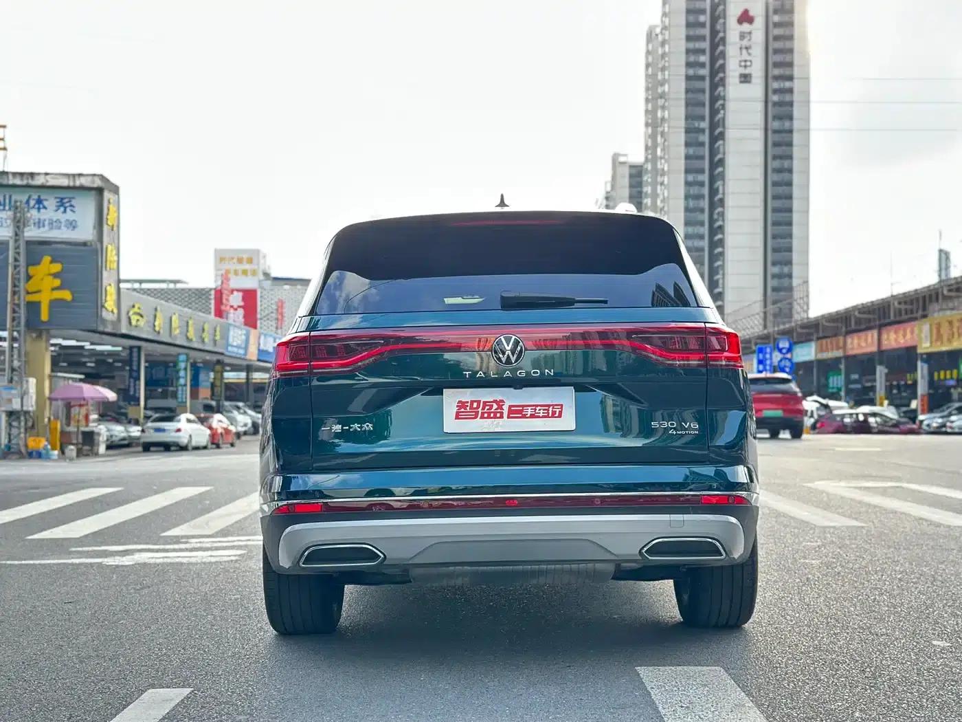 2025 Range Rover 530TSI AWD Flagship Pro 6-Seater — миниатюра 3