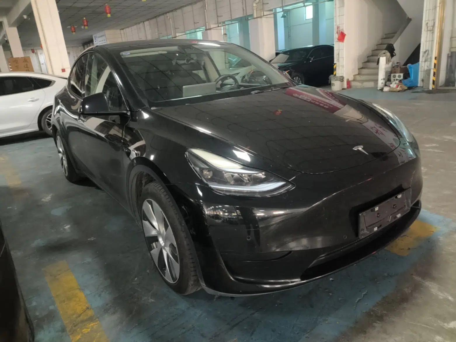 Used Tesla Model Y 2022 Revised Version Rear-Wheel Drive — миниатюра 3
