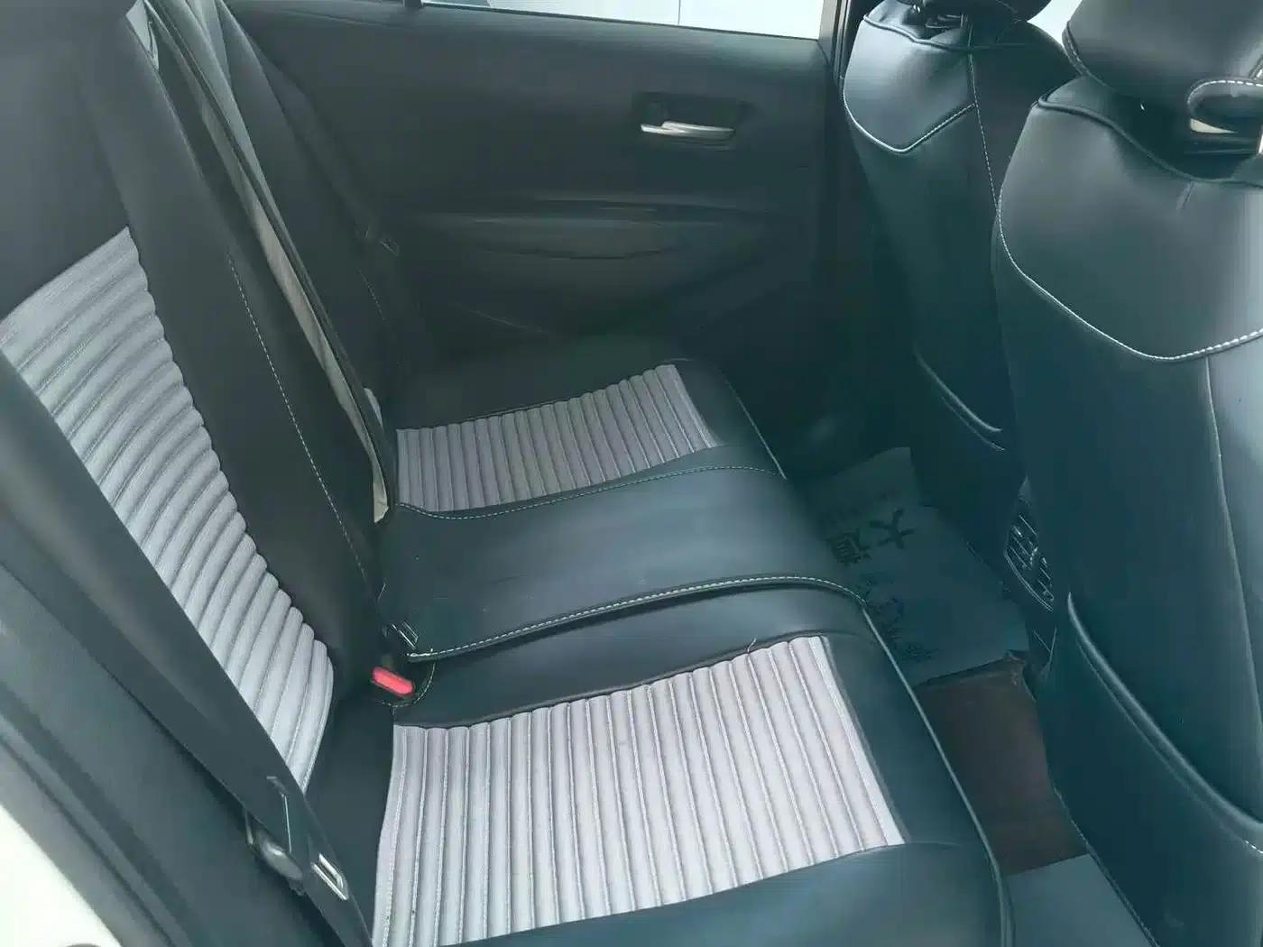 Levin 2022 Hybrid 1.8H E-CVT Leading Edition — миниатюра 7