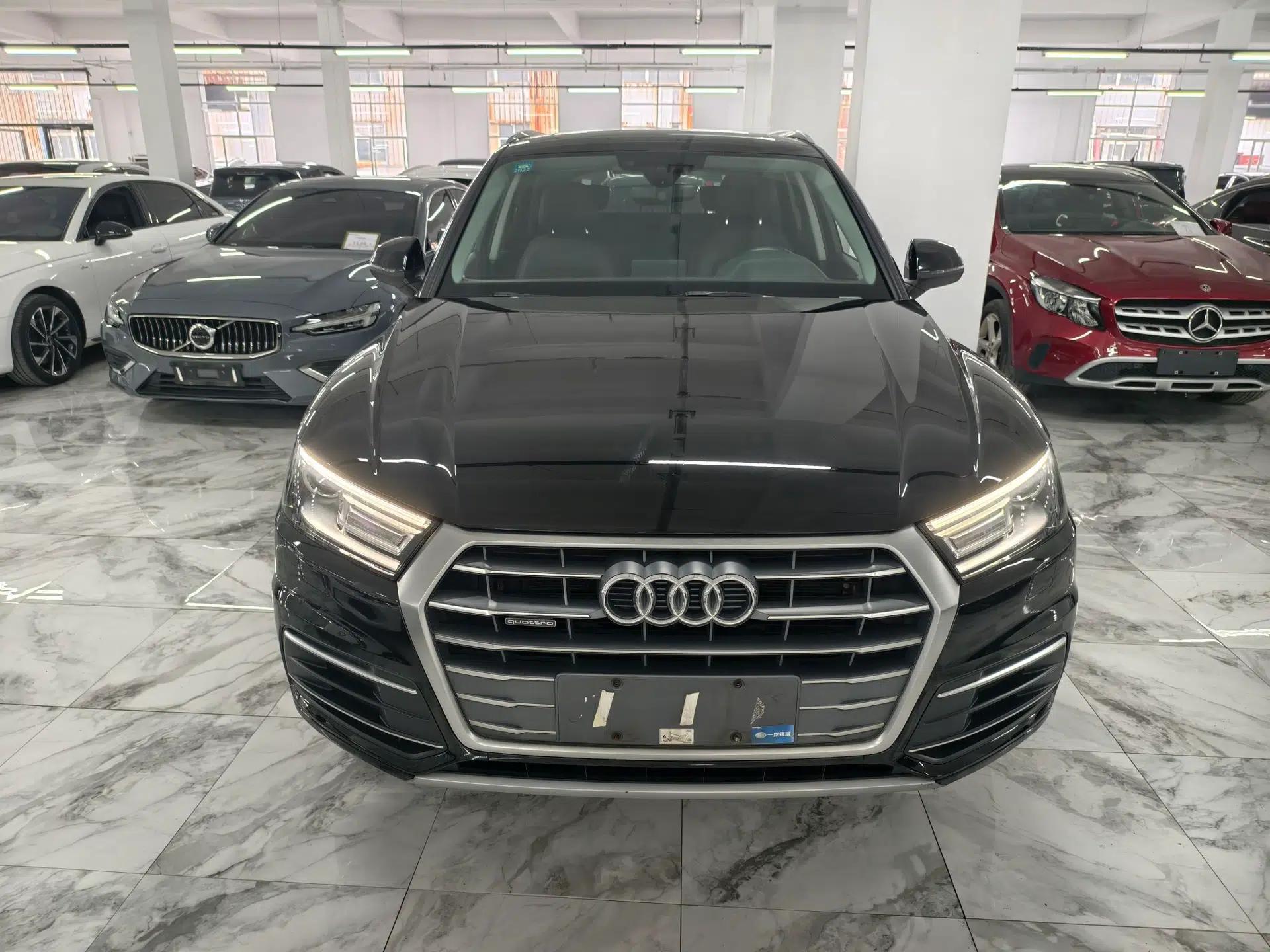 Used Audi Q5L 2020 Revised 40 TFSI Prestige Edition — миниатюра 2