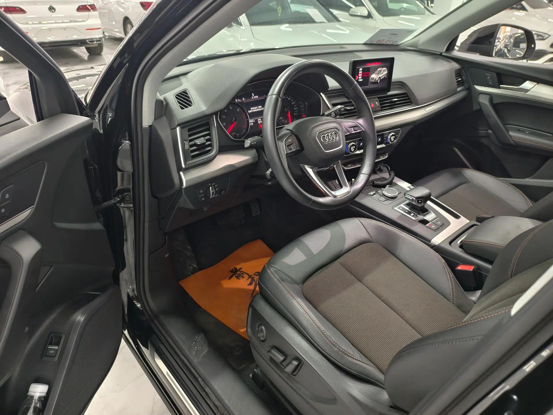 Used Audi Q5L 2020 Revised 40 TFSI Prestige Edition — миниатюра 11