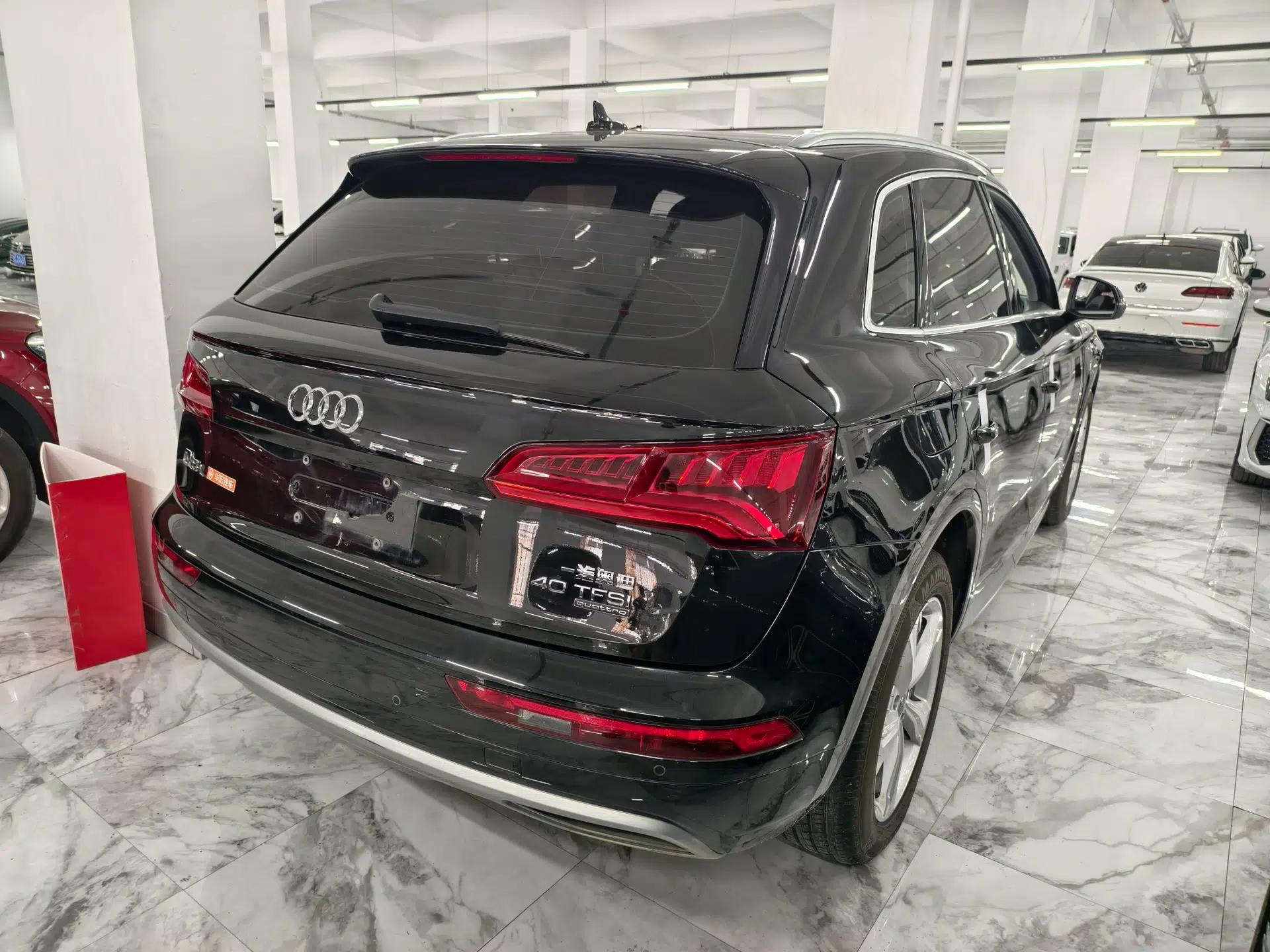 Used Audi Q5L 2020 Revised 40 TFSI Prestige Edition — миниатюра 6