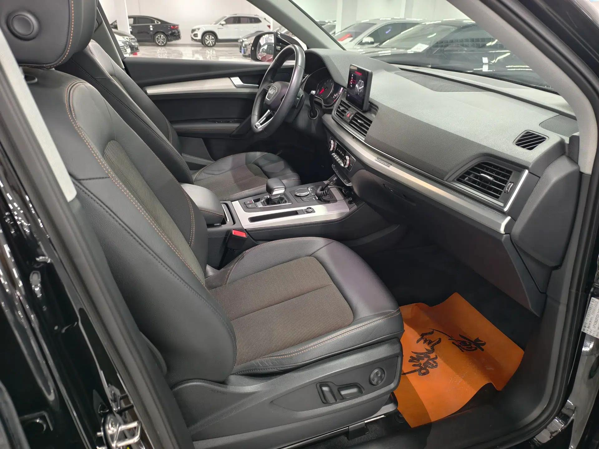 Used Audi Q5L 2020 Revised 40 TFSI Prestige Edition — миниатюра 8