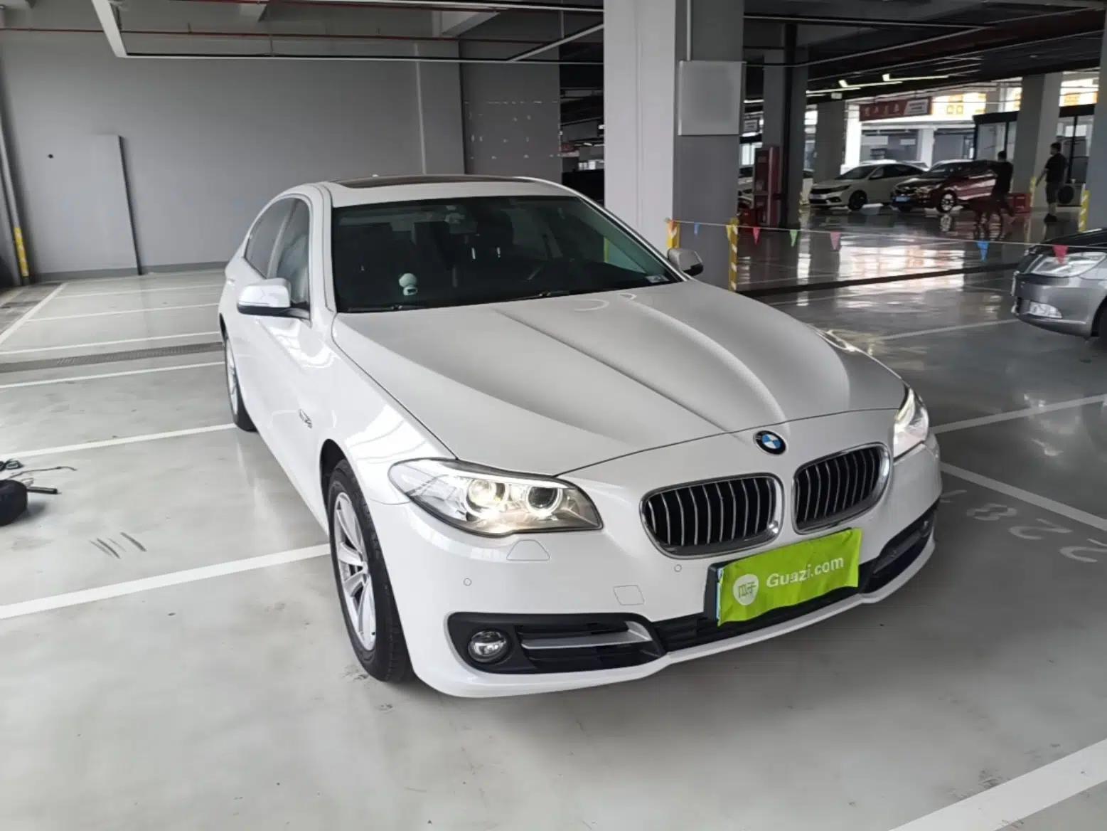 Used BMW 5 Series 2014 520Li Elegant Model — миниатюра 12
