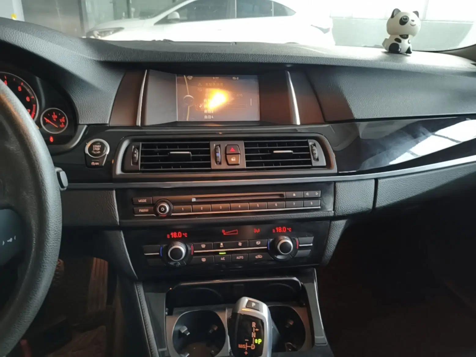 Used BMW 5 Series 2014 520Li Elegant Model — миниатюра 20