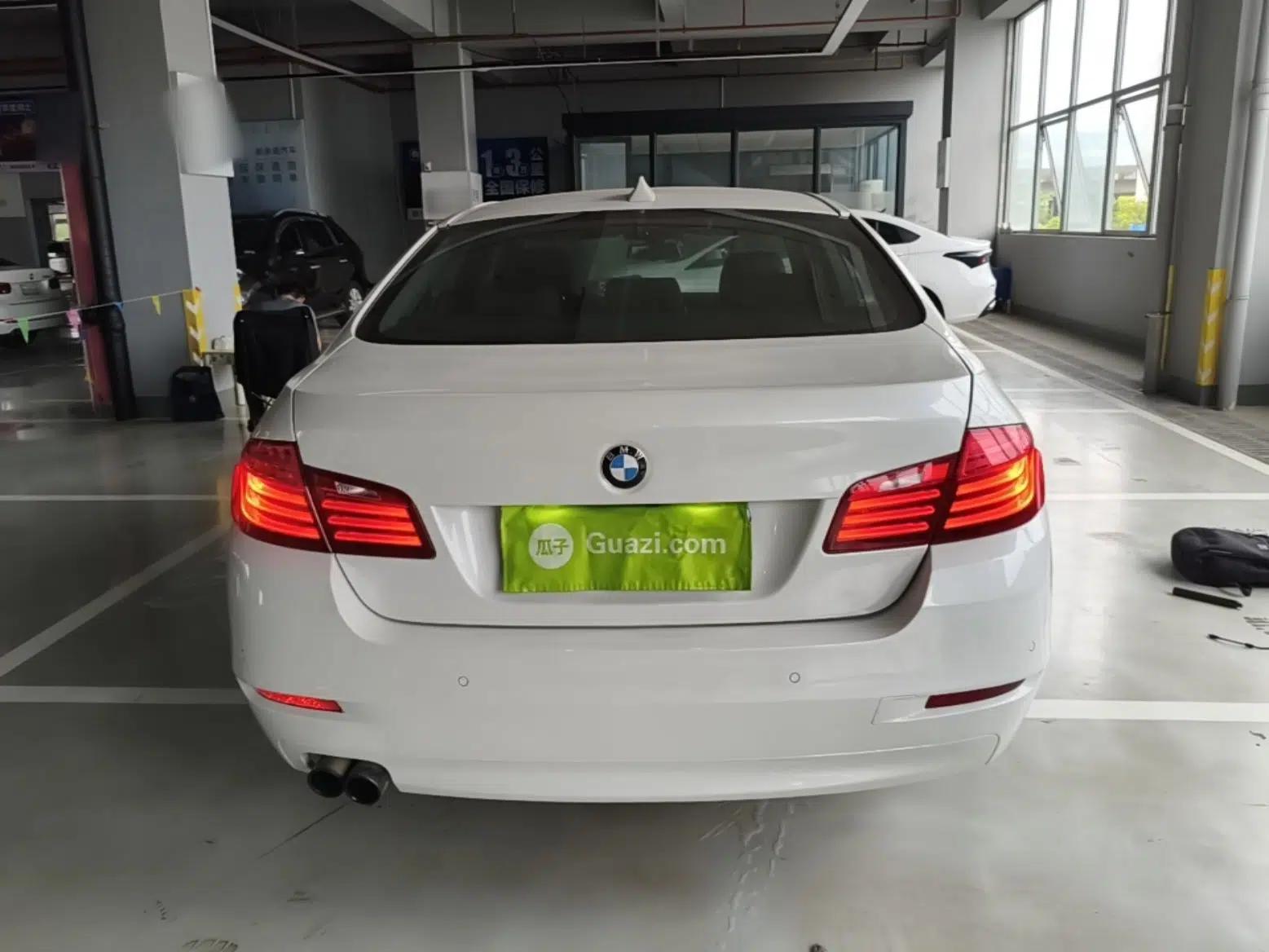 Used BMW 5 Series 2014 520Li Elegant Model — миниатюра 5