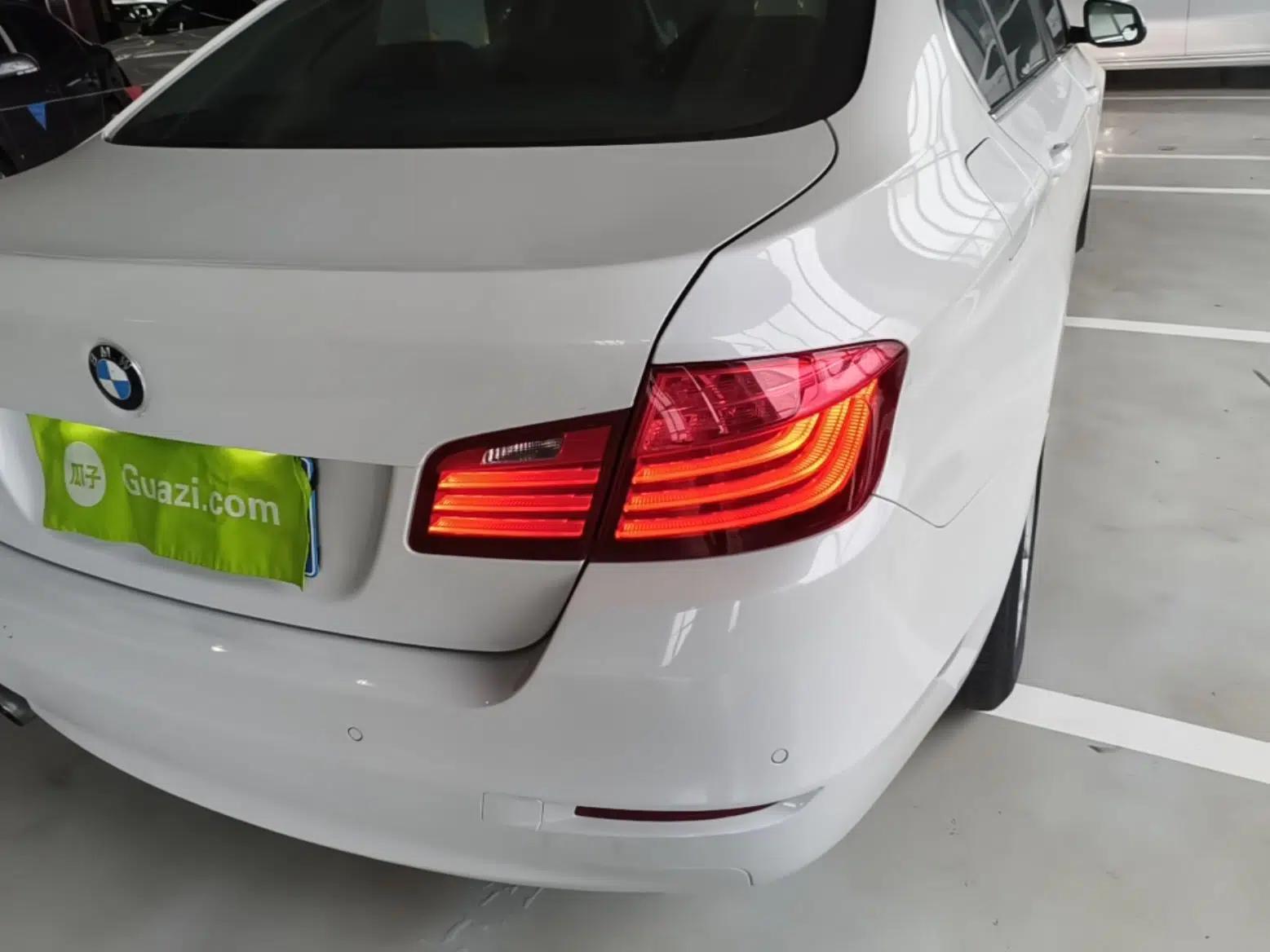 Used BMW 5 Series 2014 520Li Elegant Model — миниатюра 9