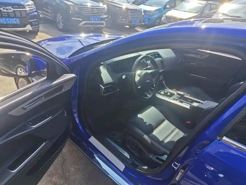 Jaguar XEL 2019 2.0T 200PS Premium Edition — миниатюра 16