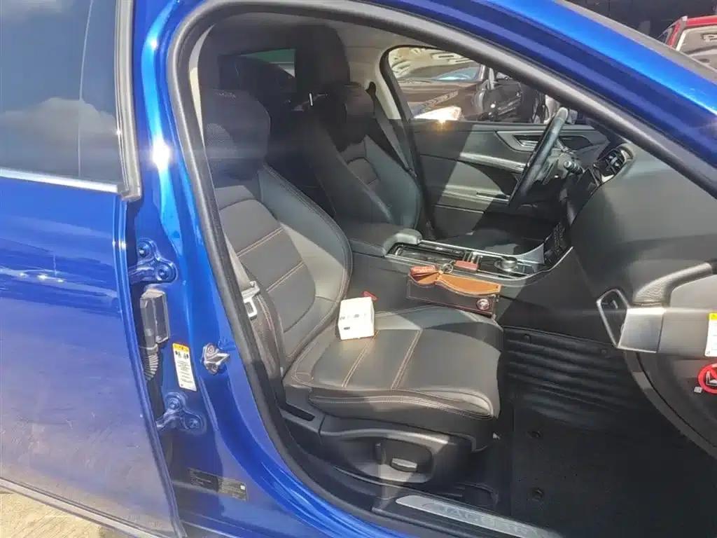 Jaguar XEL 2019 2.0T 200PS Premium Edition — миниатюра 25