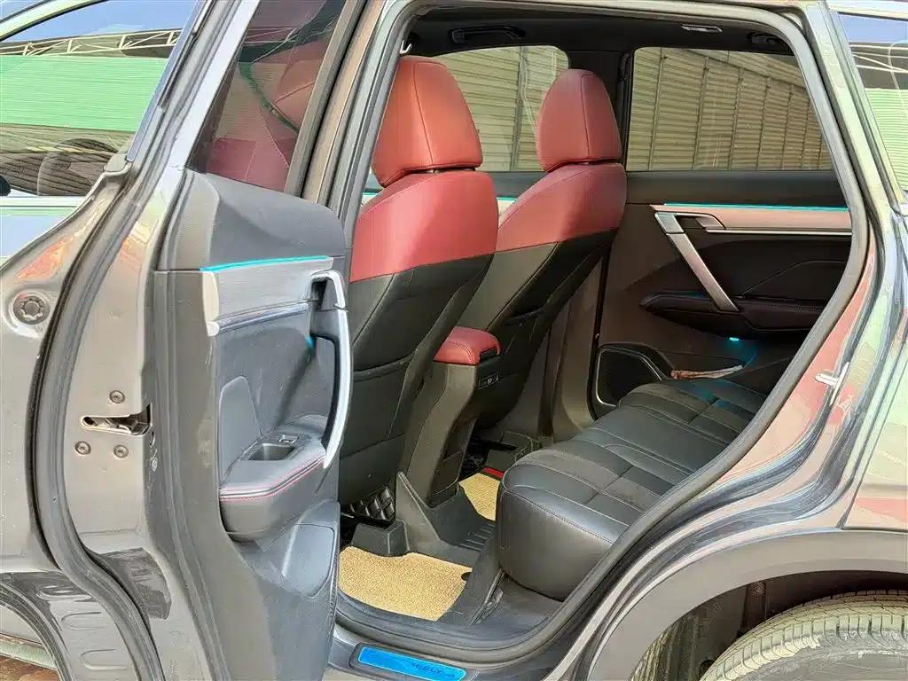 Geely Binyue 2021 1.5TD DCT Glory Edition — миниатюра 8