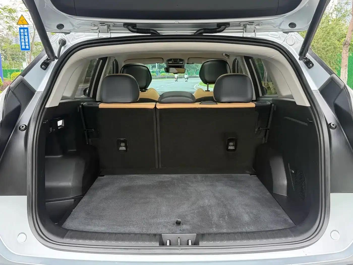 Geely Boyue L 2023 2.0TD DCT Premium Edition — миниатюра 21