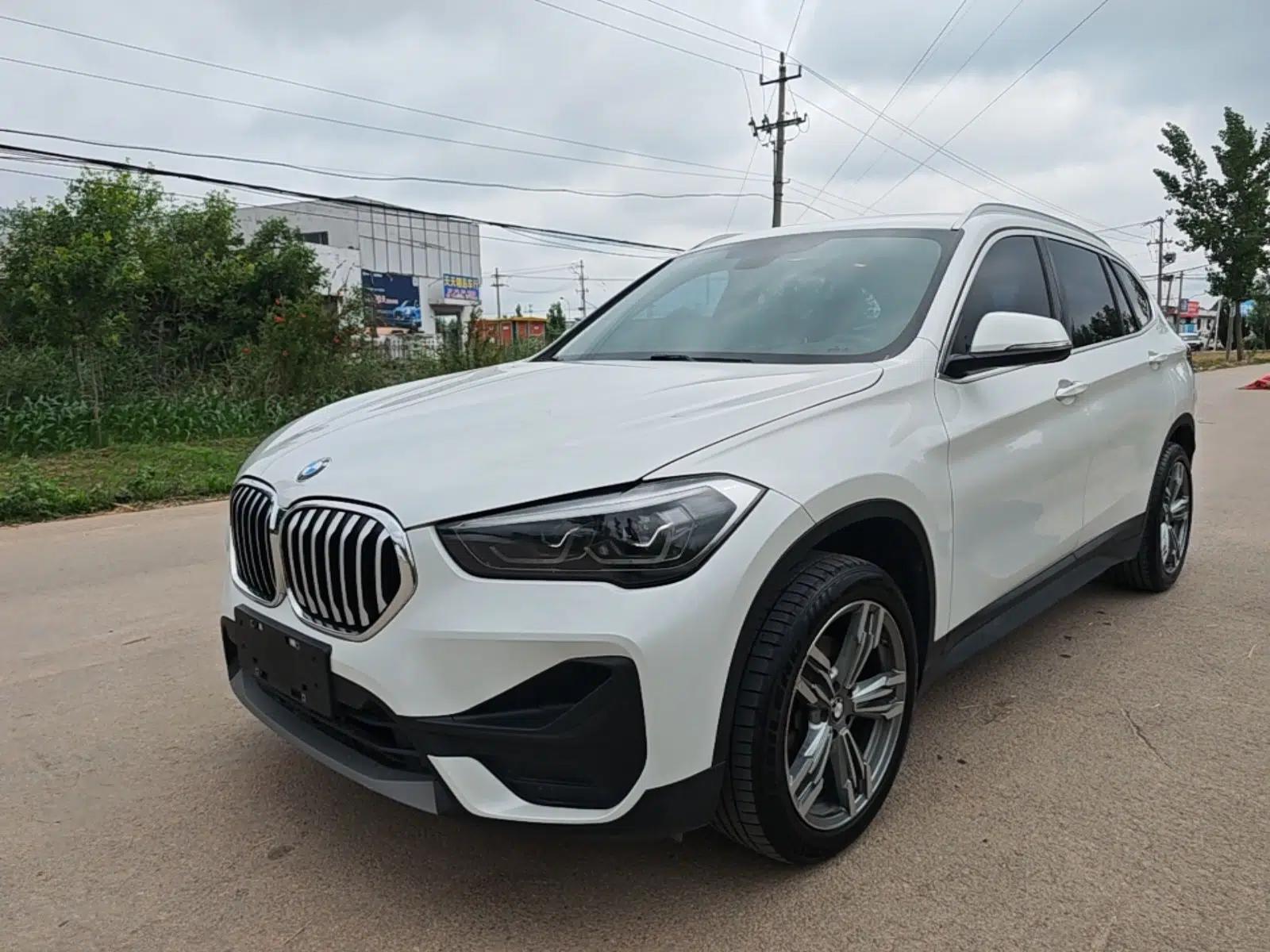 Used BMW X1 2020 sDrive20Li Fashion Model — миниатюра 1