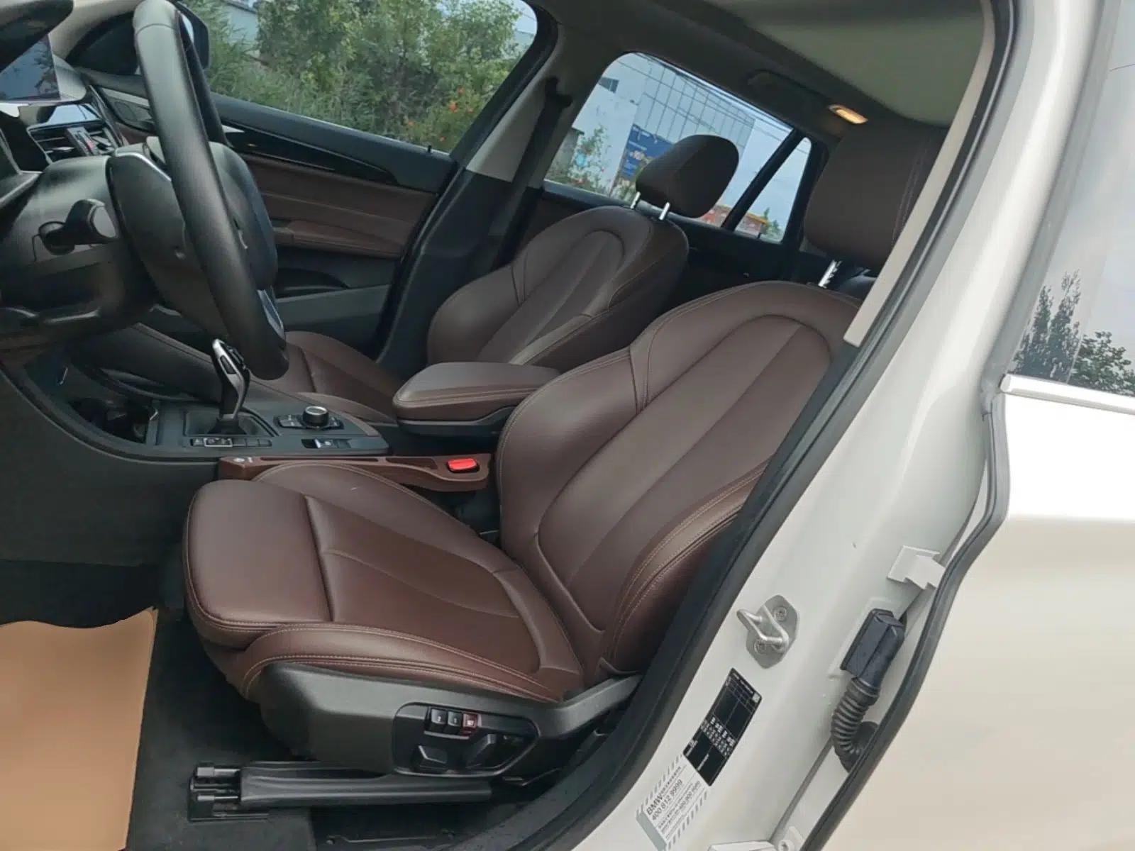 Used BMW X1 2020 sDrive20Li Fashion Model — миниатюра 17
