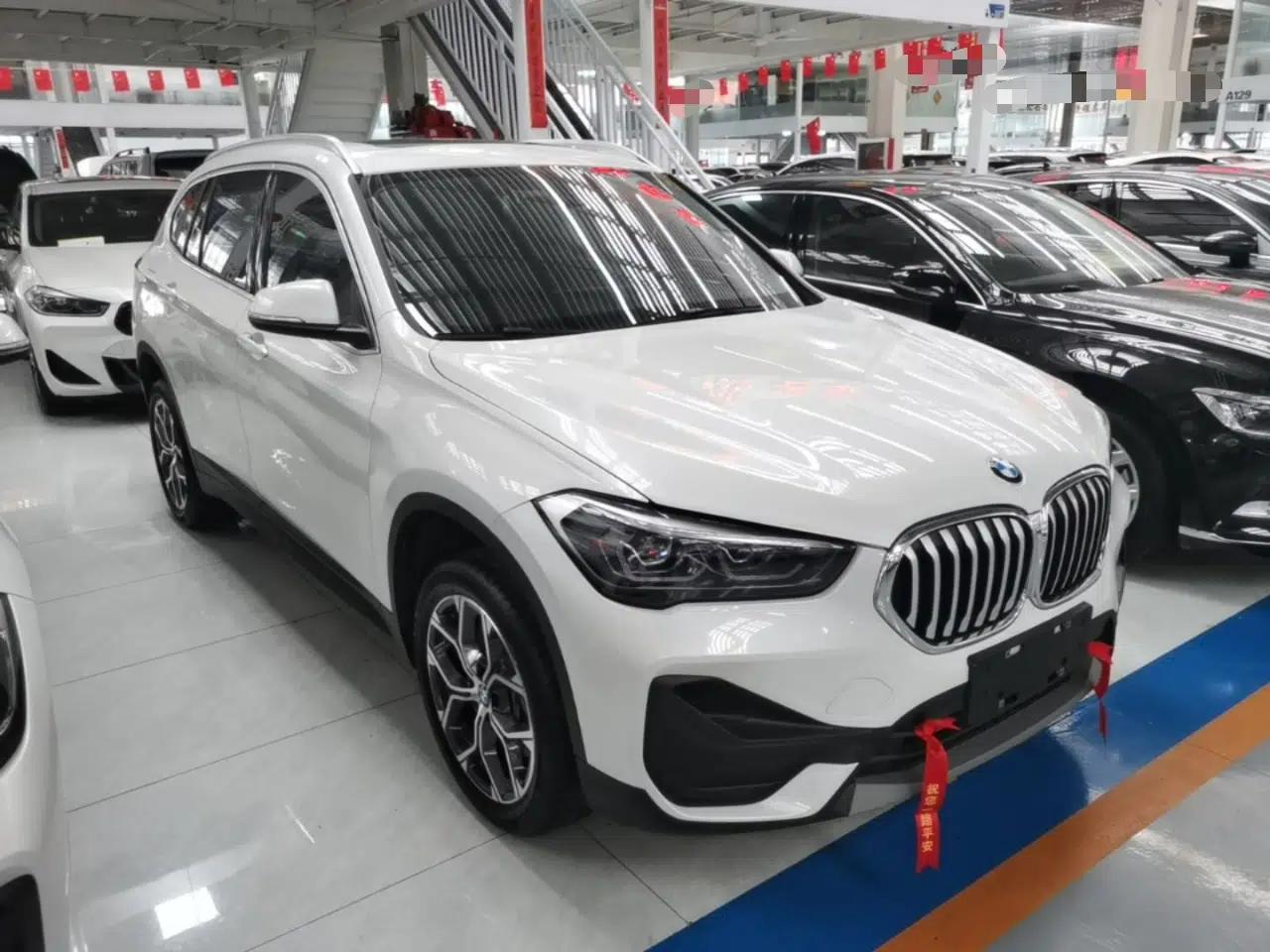 Used BMW X1 2021 Restyled sDrive25Li Leading Edition — миниатюра 3